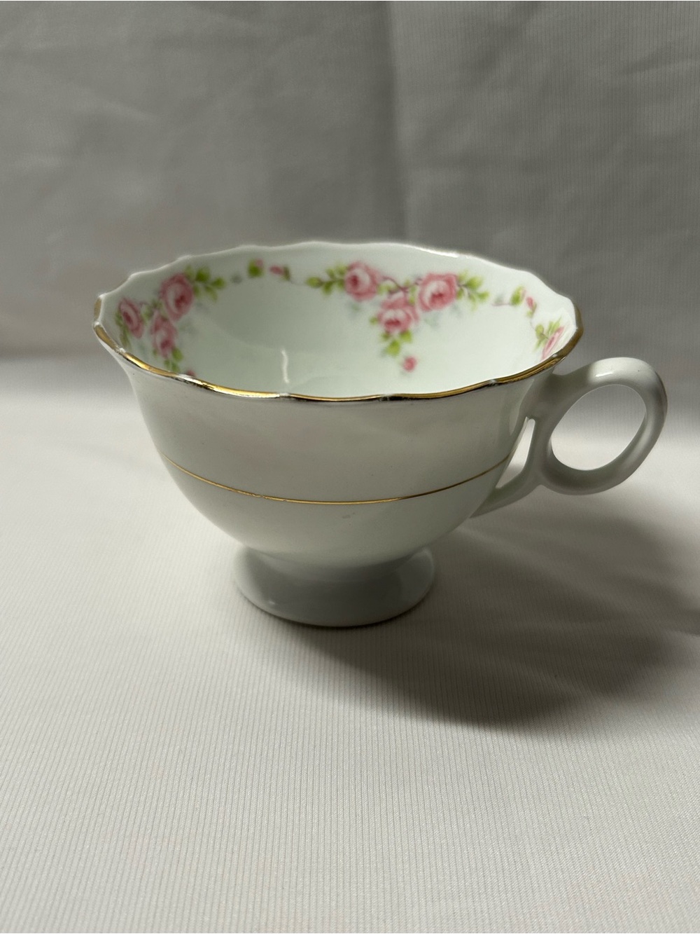 Vintage White Teacup with Pink Rose Garland and Gold Trim